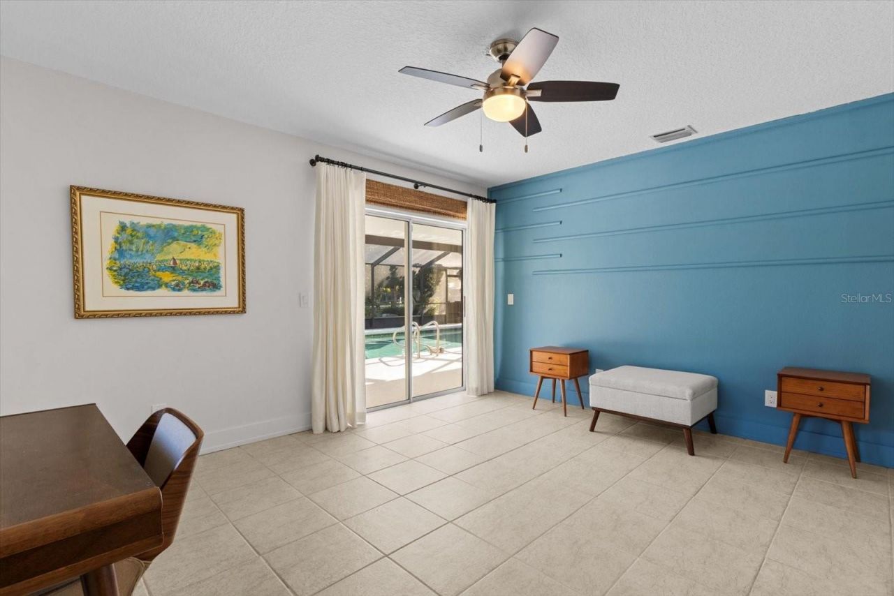 827 SW Kings Bay Drive, Crystal River, FL 34429 Photo