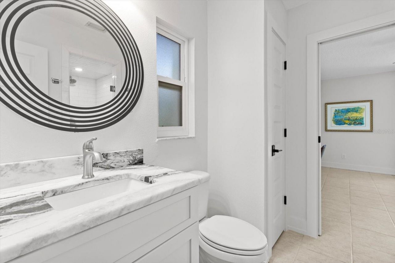 827 SW Kings Bay Drive, Crystal River, FL 34429 Photo