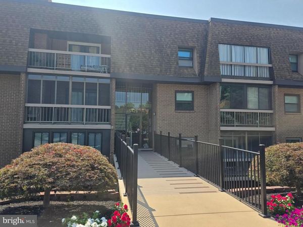 5426 VALLEY GREEN DRIVE, Unit 4 B, WILMINGTON, DE 19808