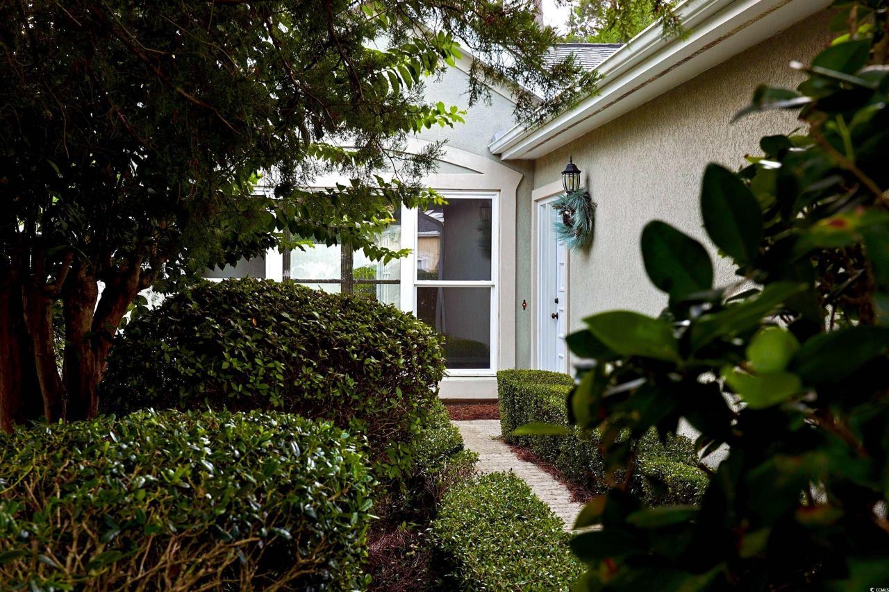 1230 Trisail Ln Photo 2