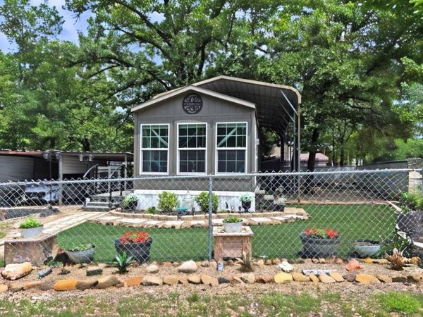 337 Dogwood Street, Unit Mailing 64, Yantis, TX 75497