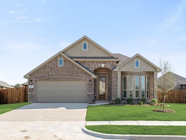 191 Creekside Drive, Sanger, TX 76266