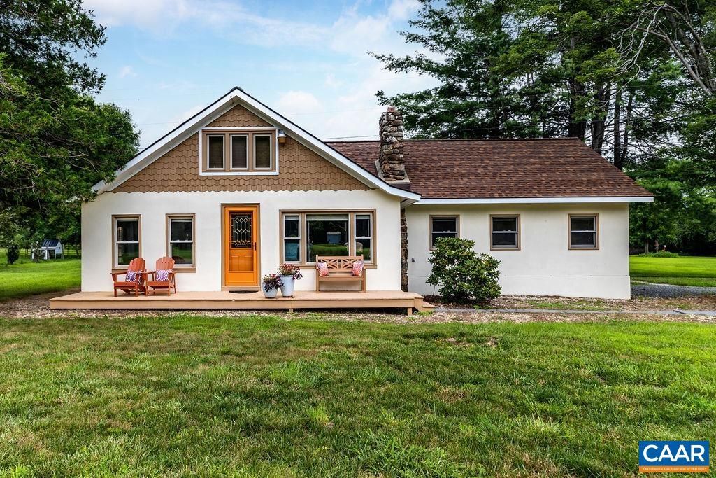 954 Beech Grove Rd, Roseland, VA 22967 Main Photo