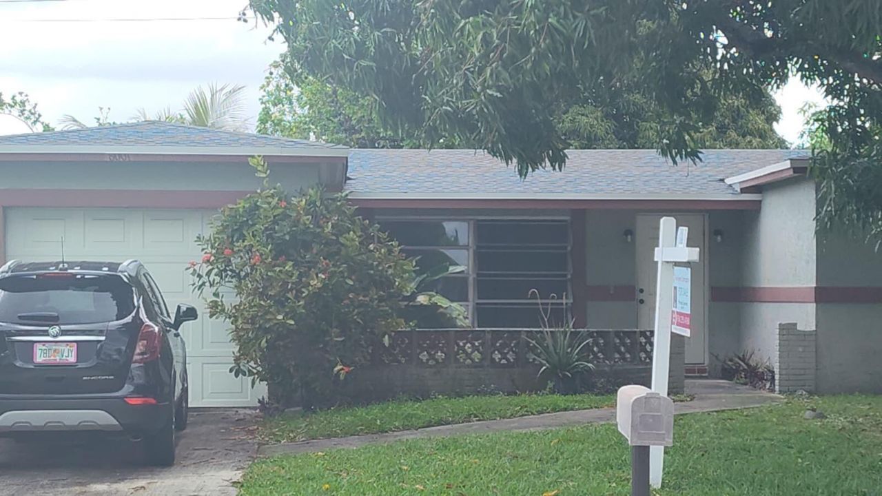 8001 NW 3rd Place, Margate, FL 33063 Photo