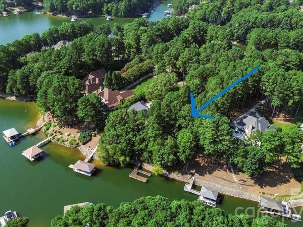 9178 Fair Oak Drive, Sherrills Ford, NC 28673