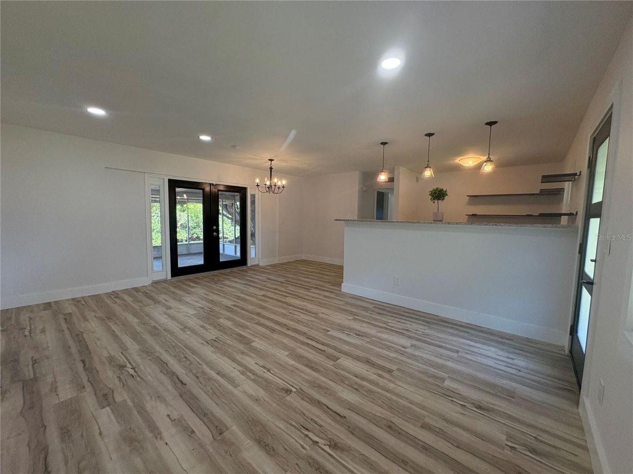 8609 Driftwood Drive, Tampa, FL 33615 Photo
