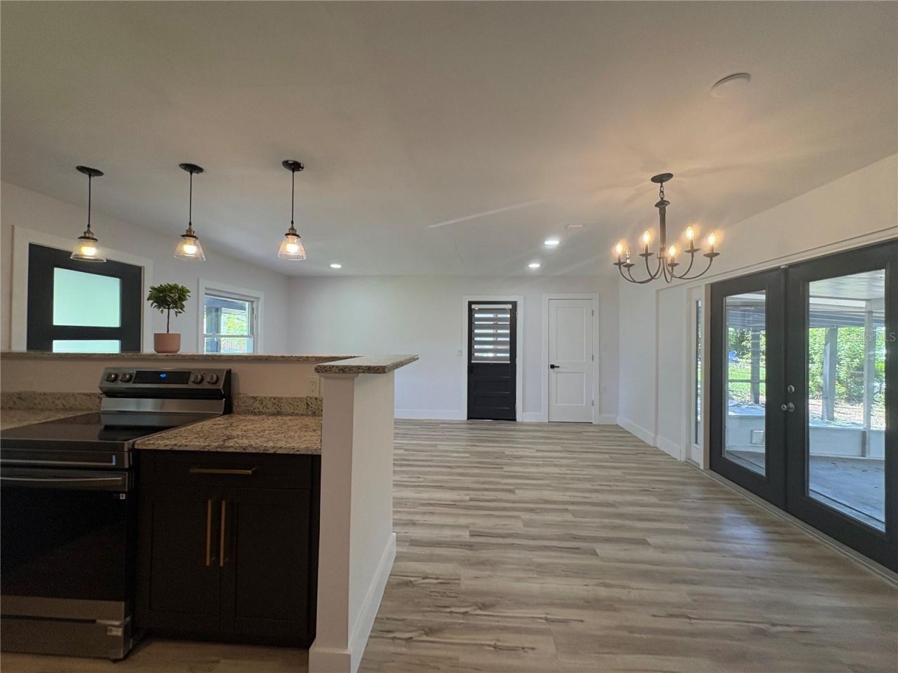 8609 Driftwood Drive, Tampa, FL 33615 Photo