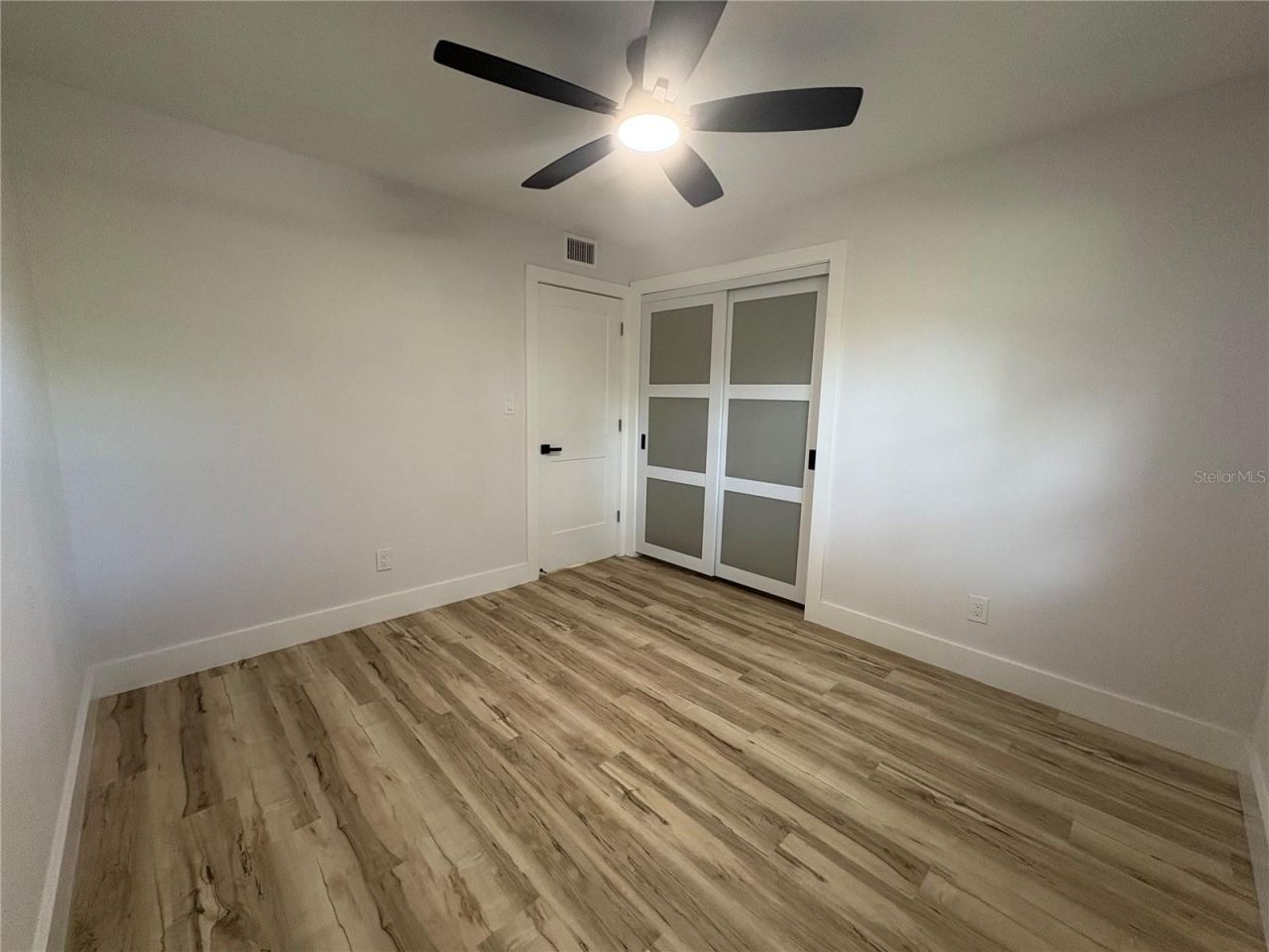 8609 Driftwood Drive, Tampa, FL 33615 Photo