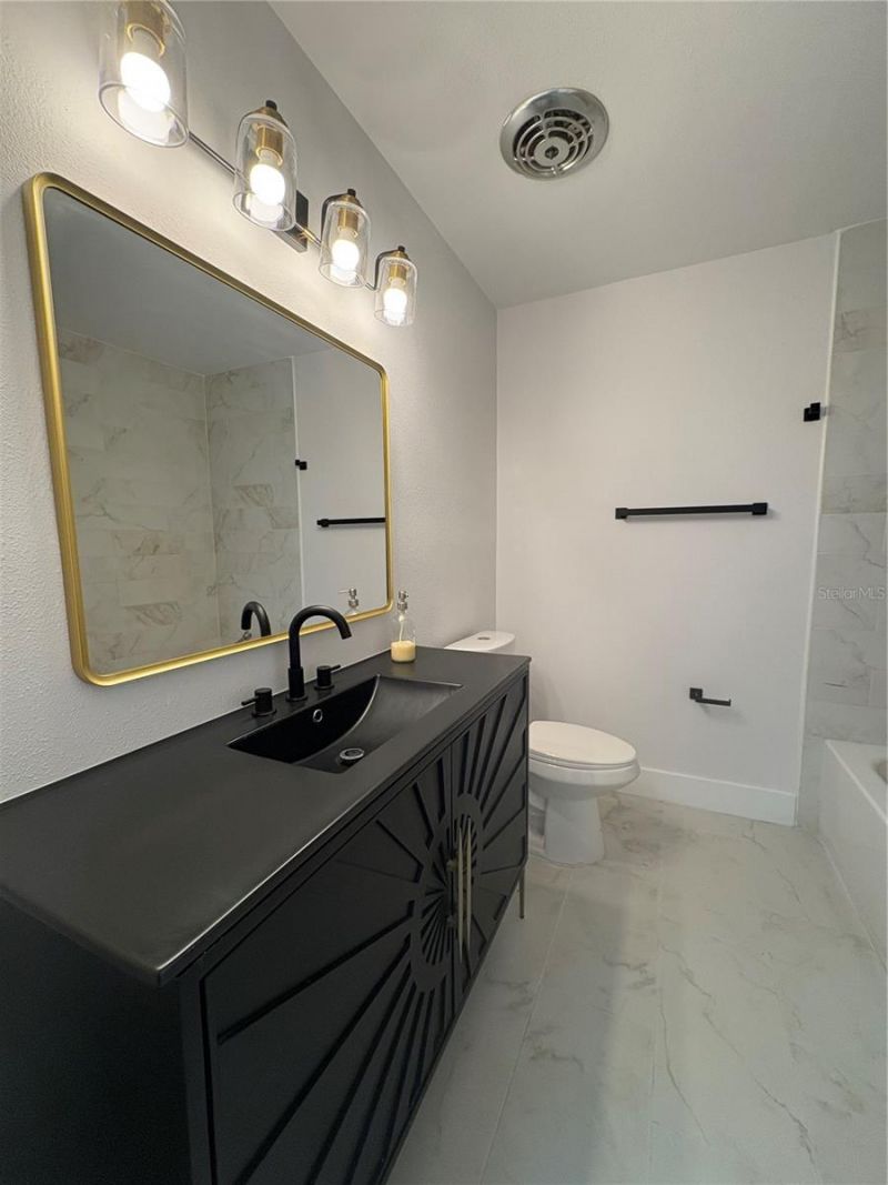 8609 Driftwood Drive, Tampa, FL 33615 Photo