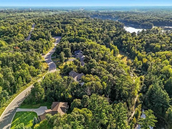 15800 Old Stonebridge Trail, Brainerd, MN 56401