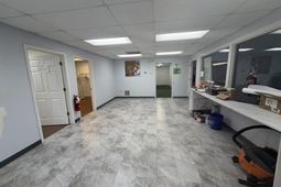 200 Varnfield Drive photo 4