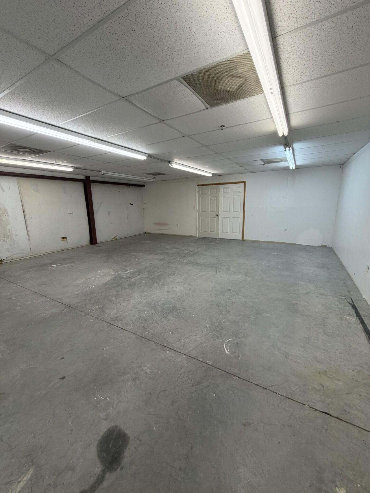 200 Varnfield Drive Photo 8