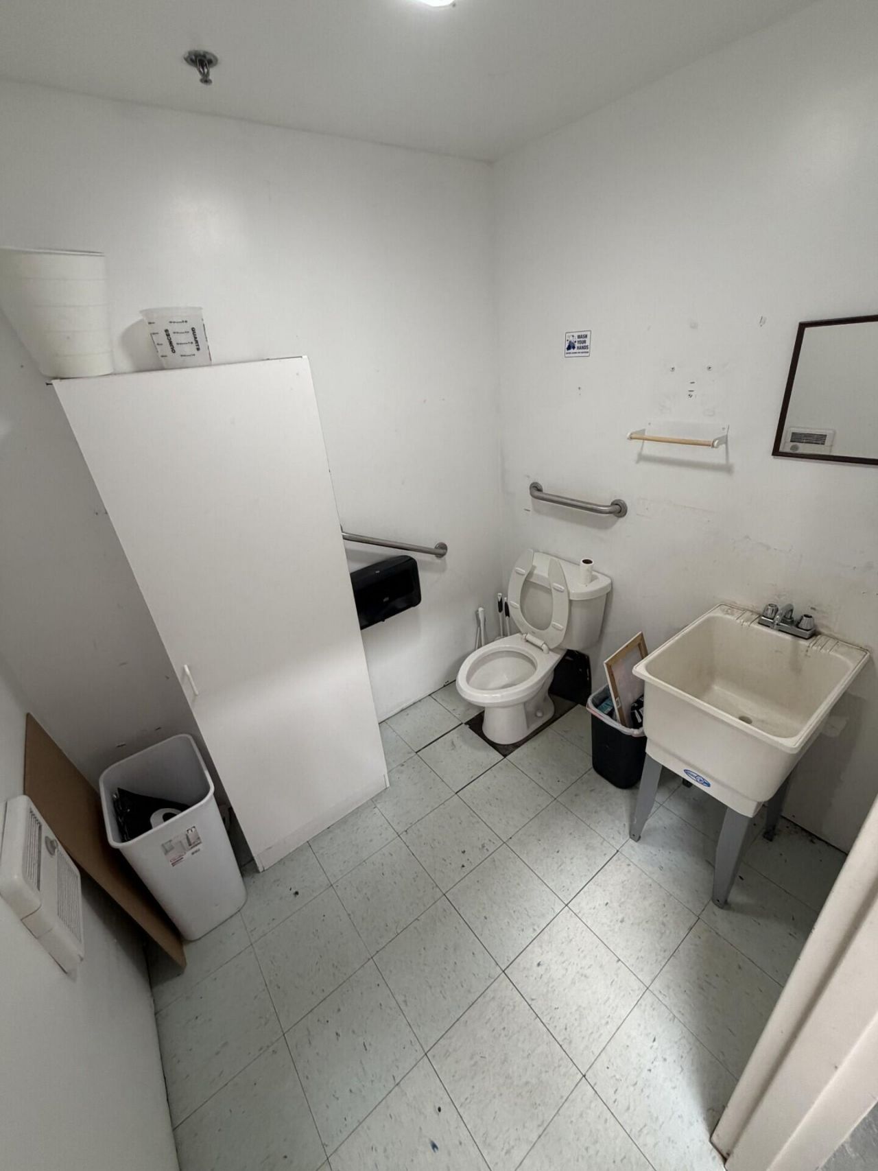 200 Varnfield Drive Photo 8