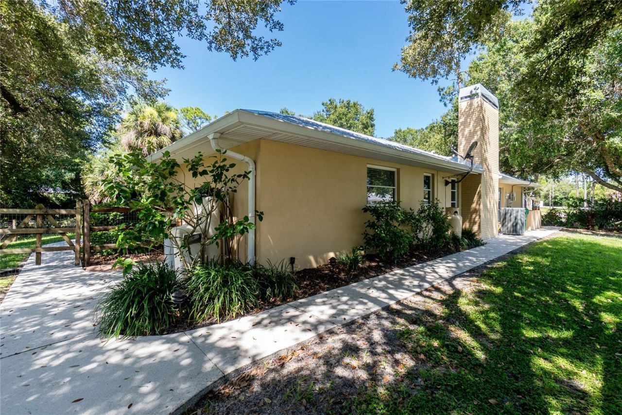 29493 Clark Drive, Punta Gorda, FL 33982 Photo