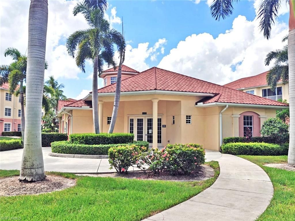1121 Van Loon Commons Cir, Unit 304, Cape Coral, FL 33909 Photo