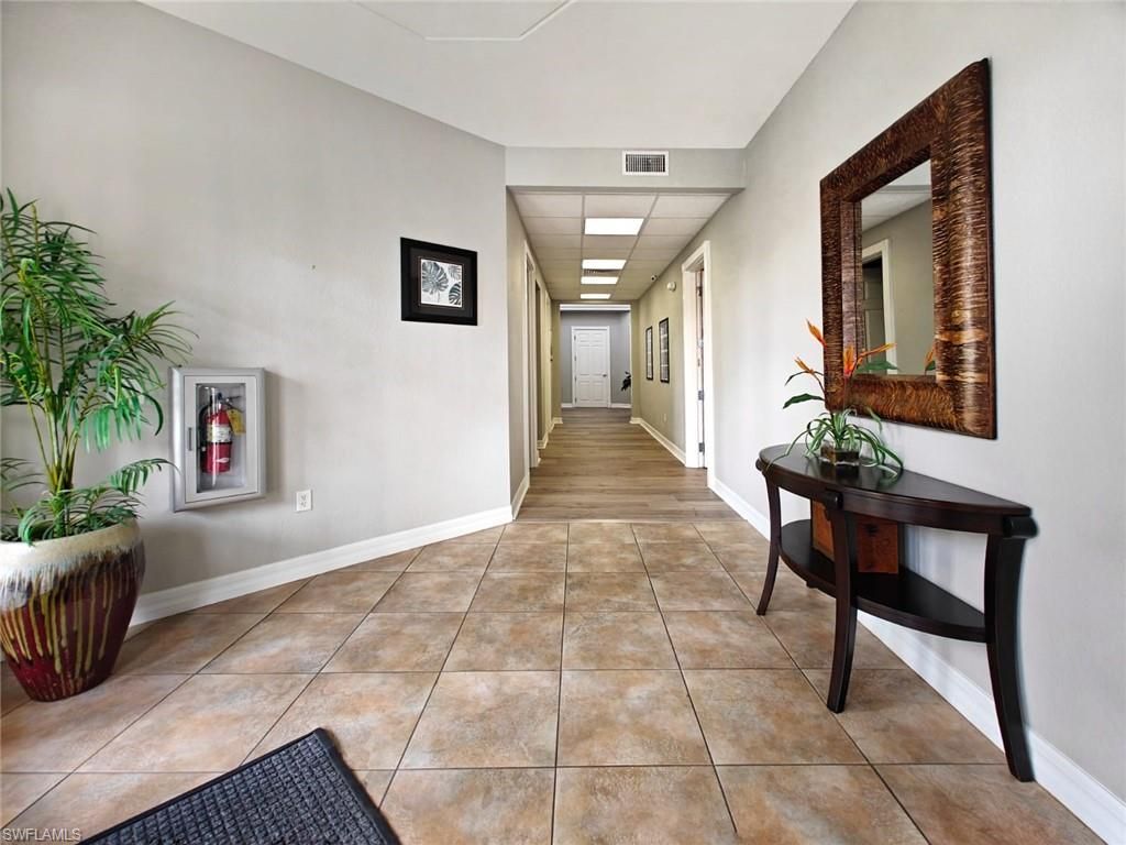 1121 Van Loon Commons Cir, Unit 304, Cape Coral, FL 33909 Photo