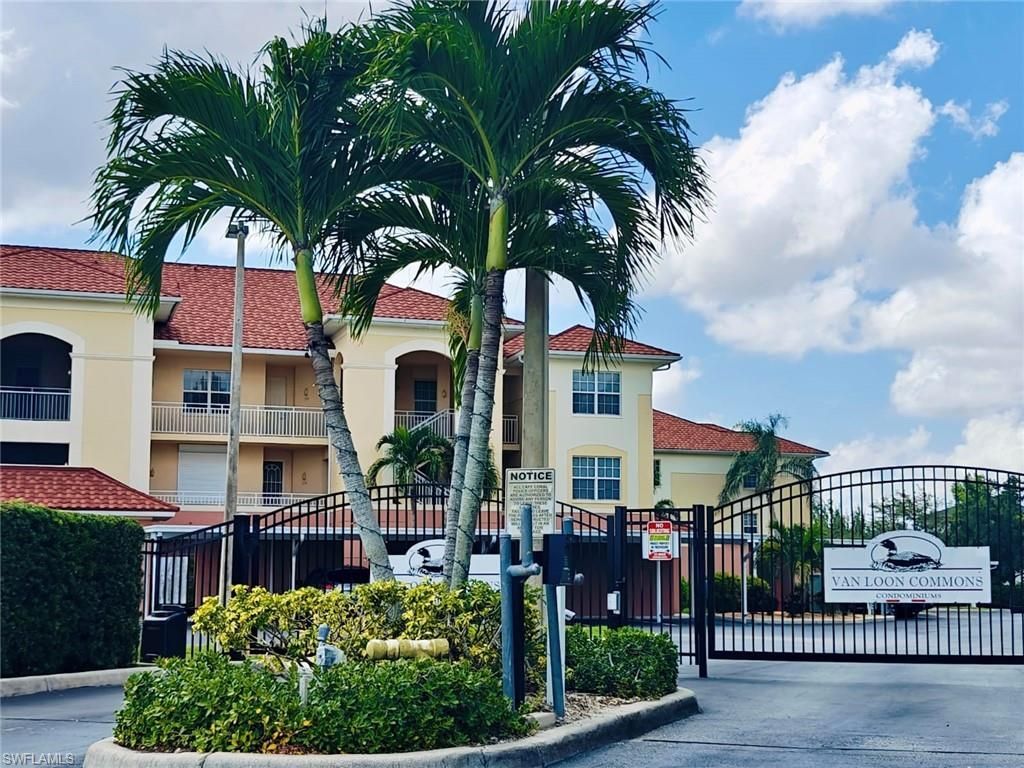 1121 Van Loon Commons Cir, Unit 304, Cape Coral, FL 33909 Photo