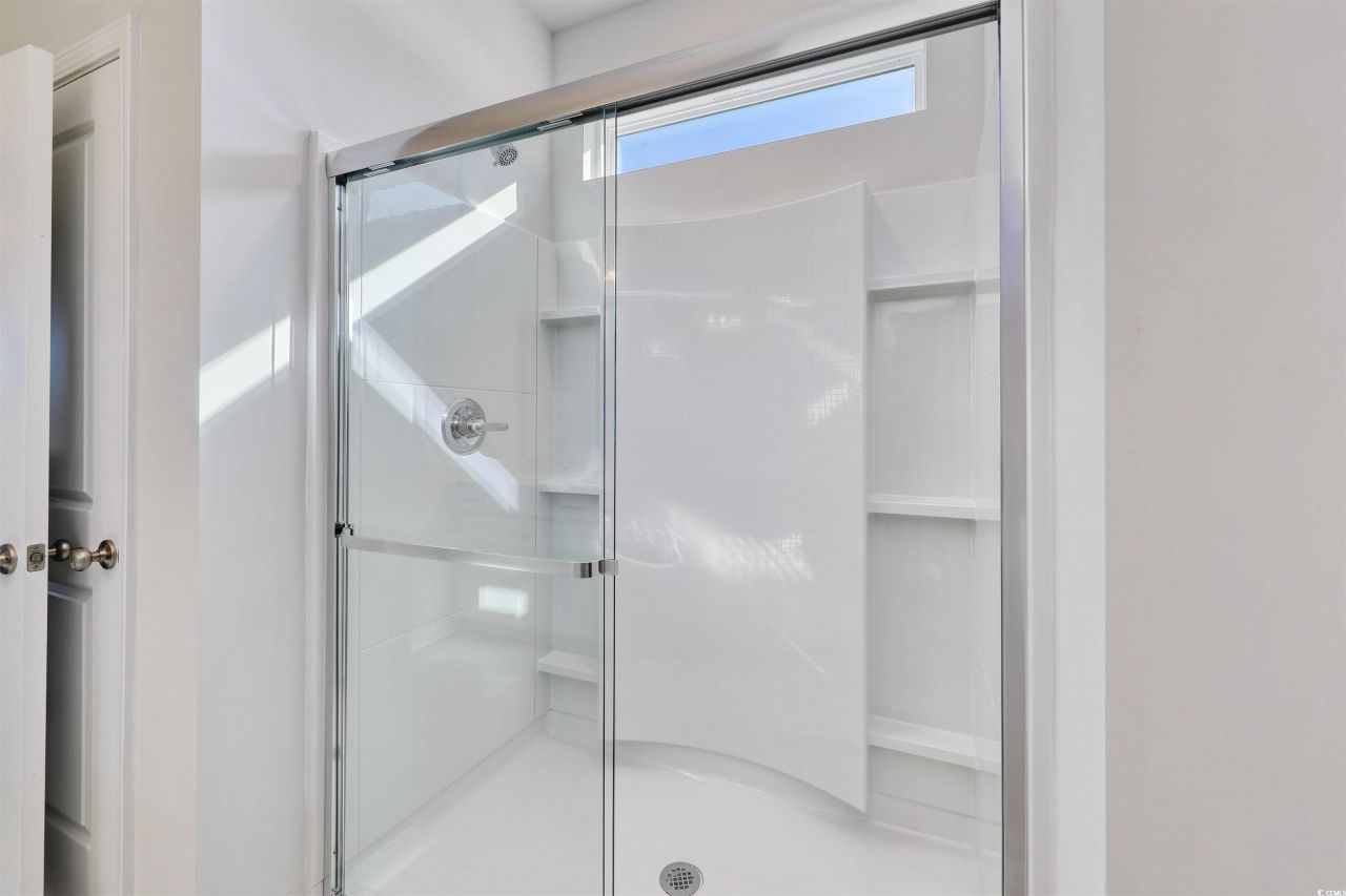 409 Meadow Sweet Pl Photo 15