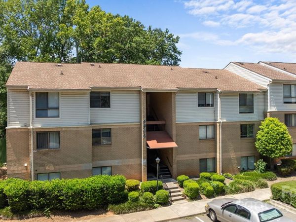 4902 Spring Lake Drive, Unit D, Charlotte, NC 28212