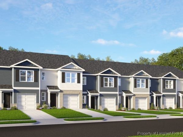 223 Maddox Drive, Aberdeen, NC 28315