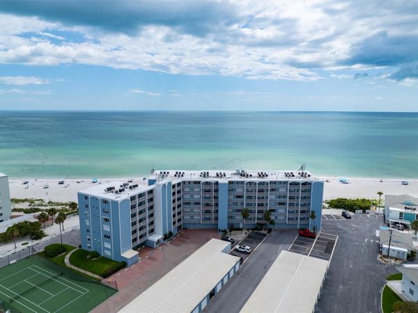5300 GULF DRIVE, Unit 105, HOLMES BEACH, FL 34217