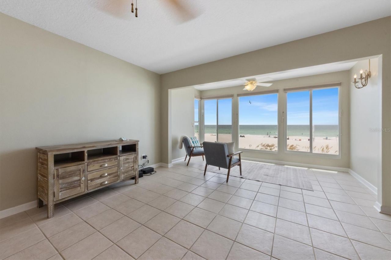 5300 Gulf Drive, Unit 105, Holmes Beach, FL 34217 Photo