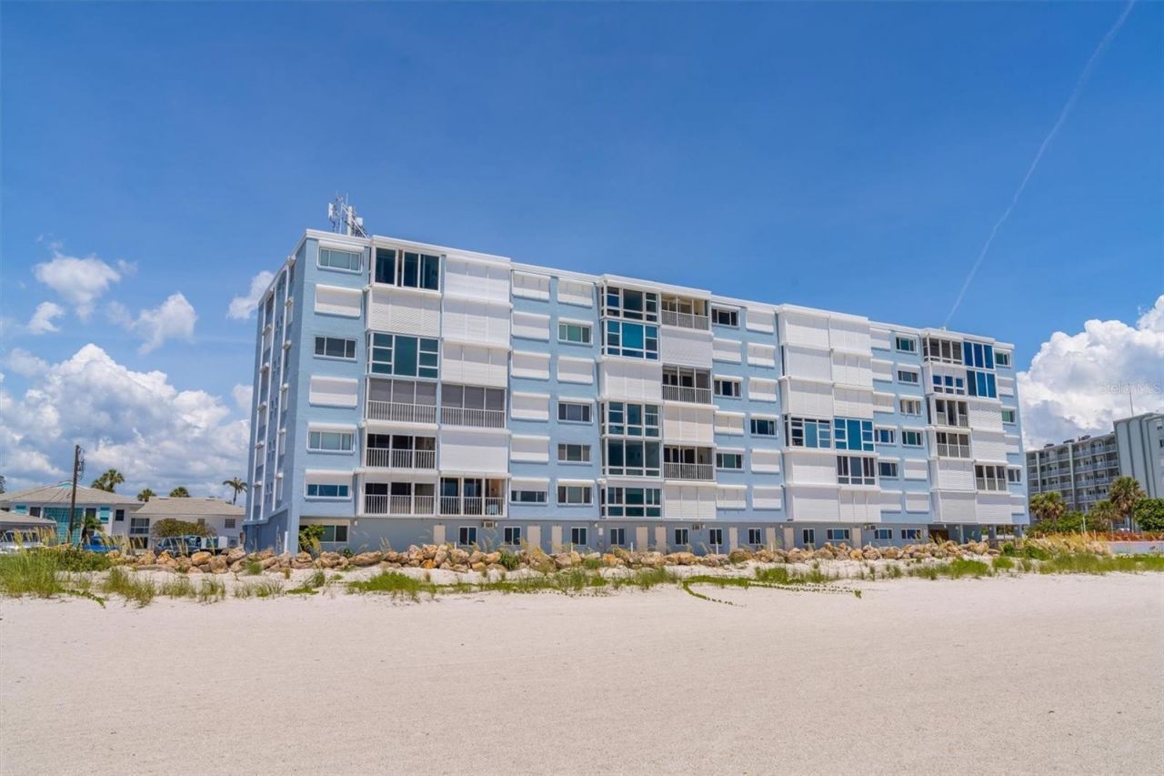 5300 Gulf Drive, Unit 105, Holmes Beach, FL 34217 Photo