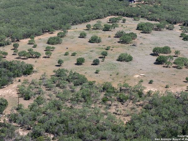 19217 Applewhite, San Antonio, TX 78264