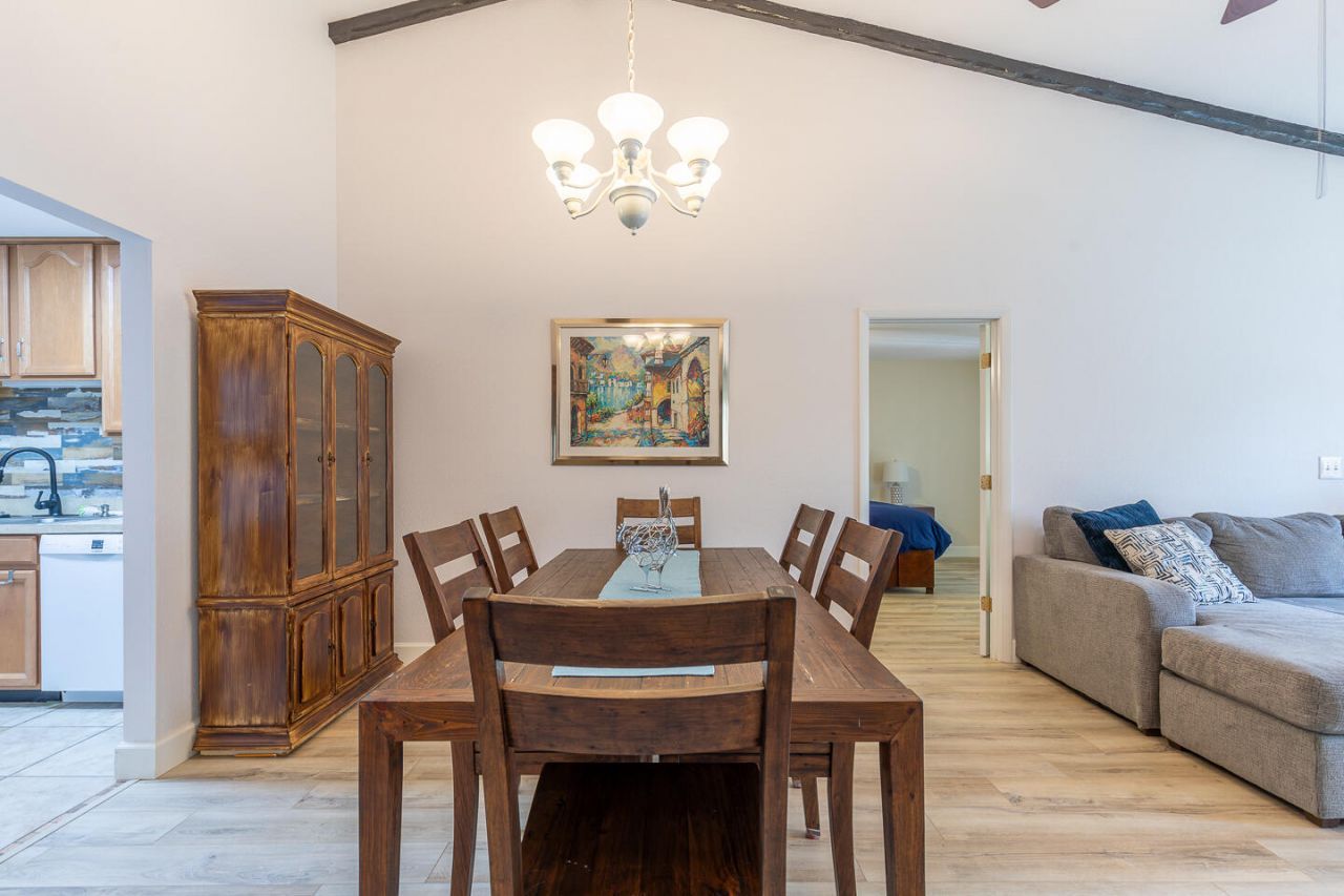 3303 SE Sandpiper Circle, Port Saint Lucie, FL 34952 Photo