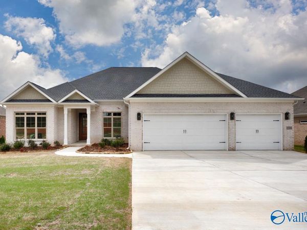104 Green Lite Way, Huntsville, AL 35811