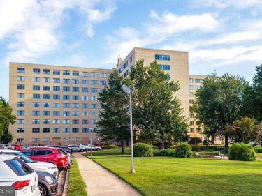 6631 WAKEFIELD DRIVE, Unit 106, ALEXANDRIA, VA 22307