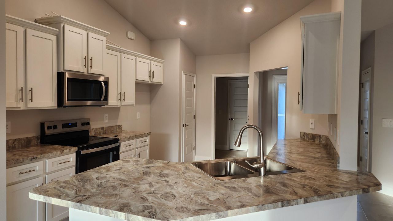 3009 SW Savona Boulevard, Port Saint Lucie, FL 34953 Photo