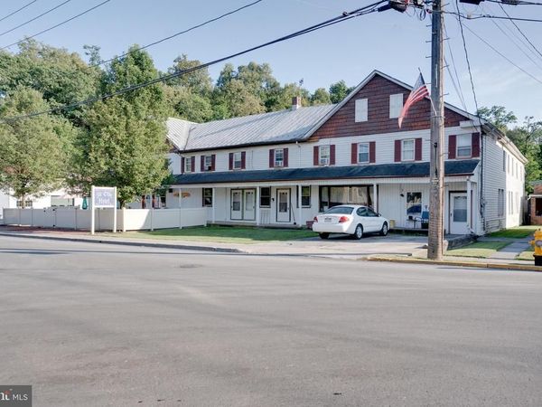 236 N MAIN STREET, MILROY, PA 17063
