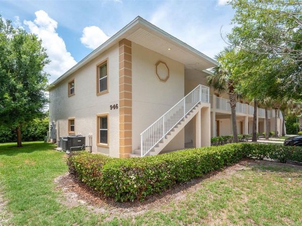 946 15TH STREET, Unit 202, DAYTONA BEACH, FL 32117