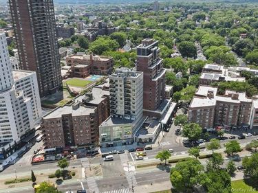 124-28 Queens Blvd., Unit 9D, Kew Gardens, NY 11415