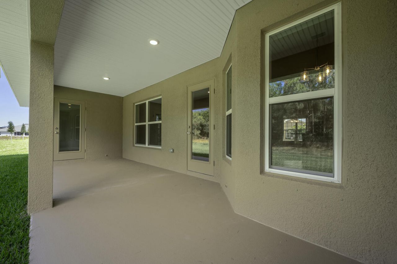 5801 NW Dana Circle, Port Saint Lucie, FL 34986 Photo