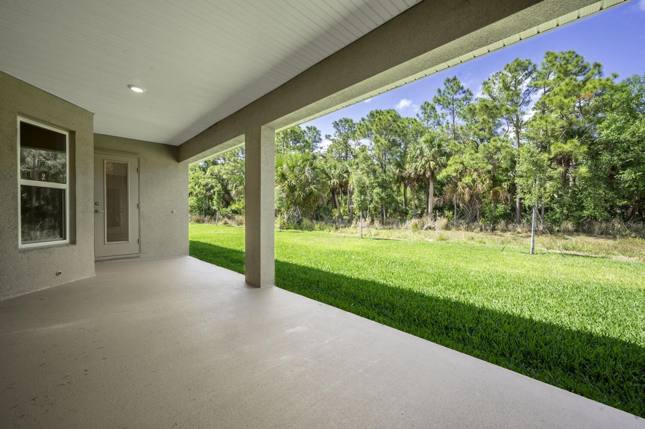 5801 NW Dana Circle, Port Saint Lucie, FL 34986 Photo