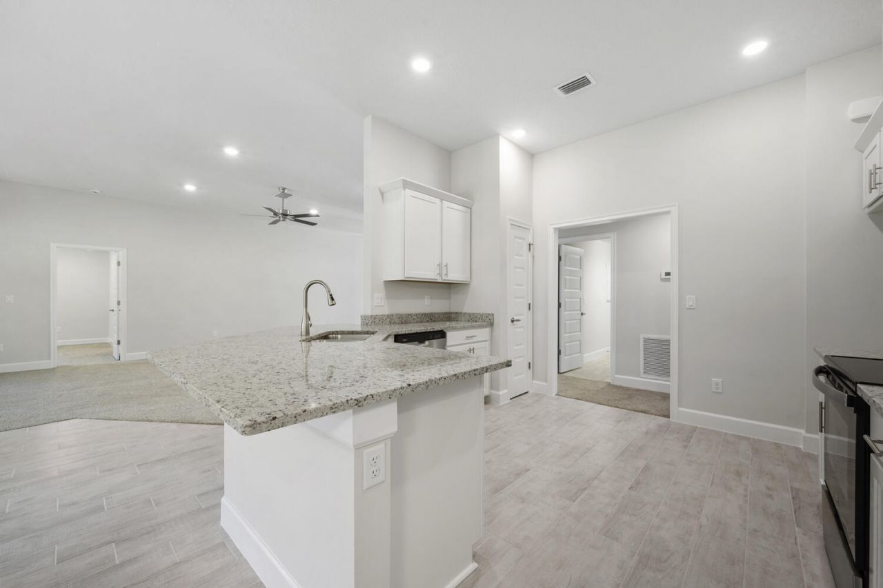 5801 NW Dana Circle, Port Saint Lucie, FL 34986 Photo