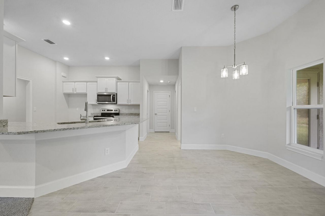 5801 NW Dana Circle, Port Saint Lucie, FL 34986 Photo