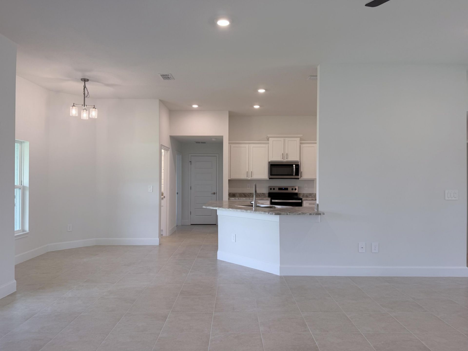 5801 NW Dana Circle, Port Saint Lucie, FL 34986 Photo