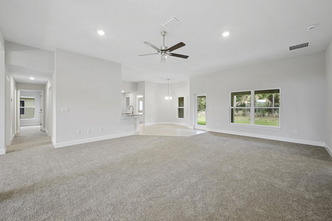 5801 NW Dana Circle, Port Saint Lucie, FL 34986 Photo