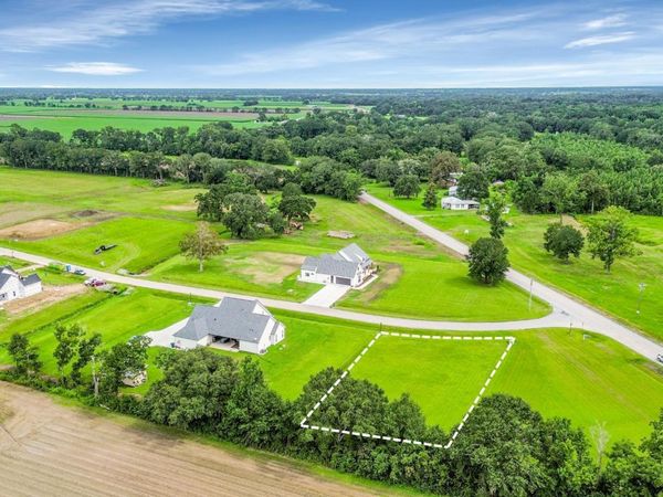 5316 Belvedere E Drive, Youngsville, LA 70592