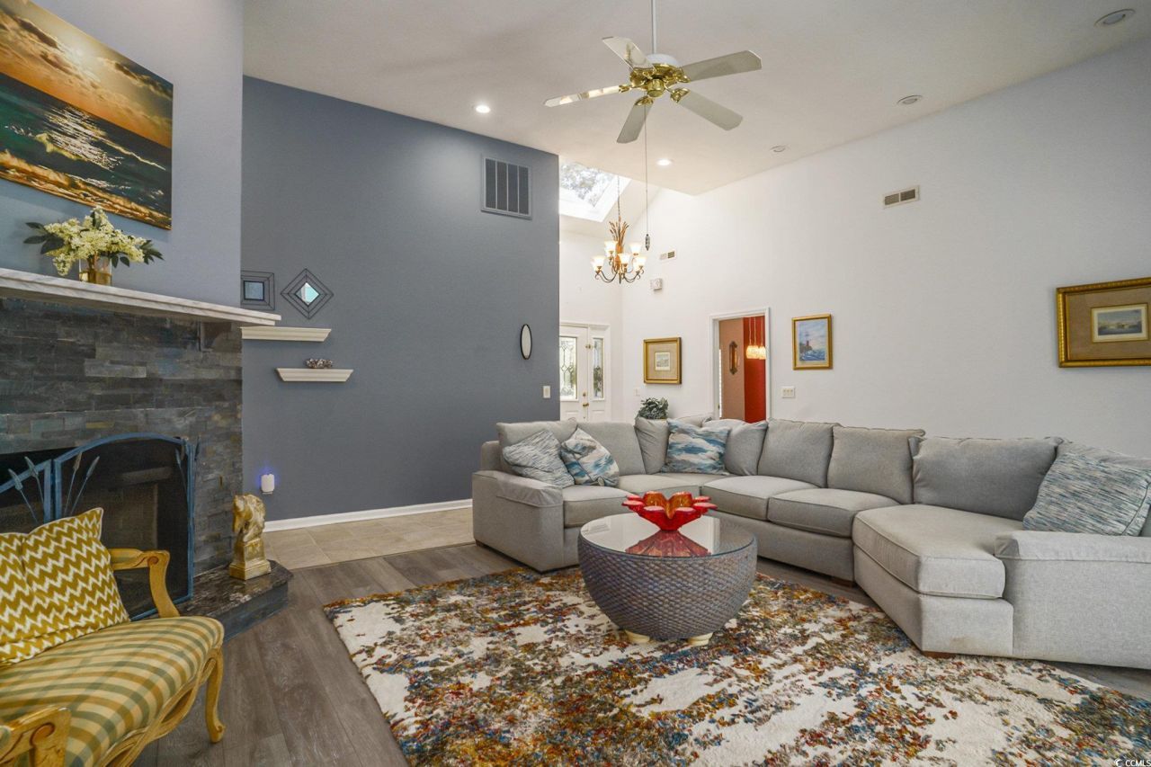 4956 Dory Ct. Photo 8