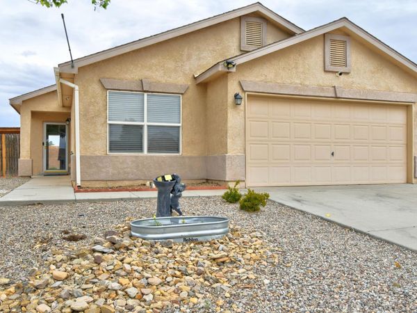 4 AVENIDA SERENO Place, Los Lunas, NM 87031