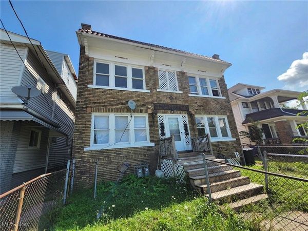 915 Eddy Road, Cleveland, OH 44108