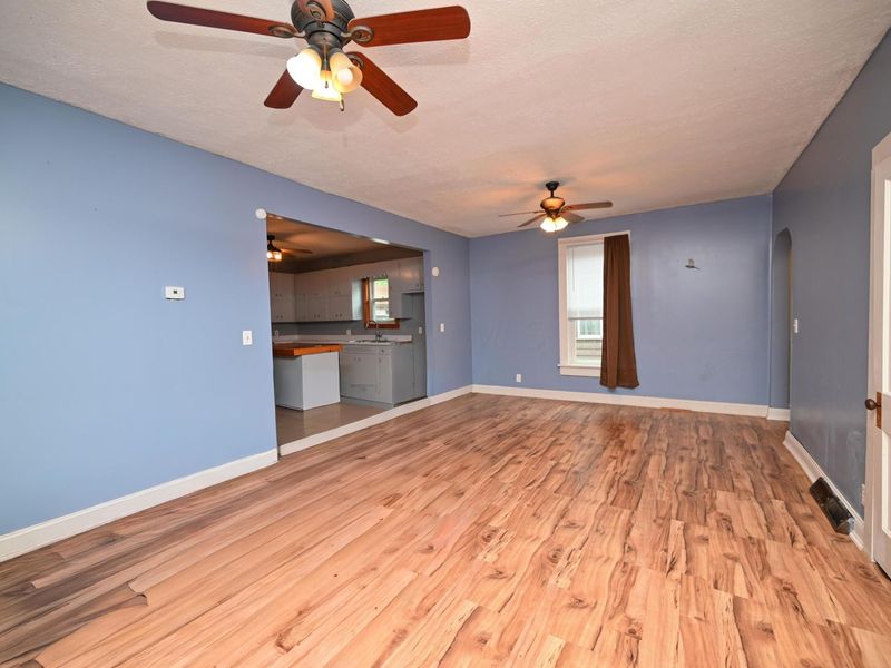 326 S 8th Street, Upper Sandusky, OH 43351 Photo 9