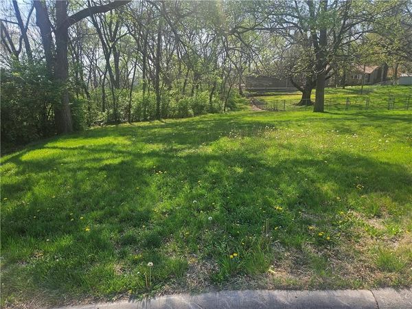 4513 Sutton Court, Kansas City, KS 66106