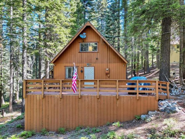 351 Silvertip Springs Dr, La Porte, CA 95981