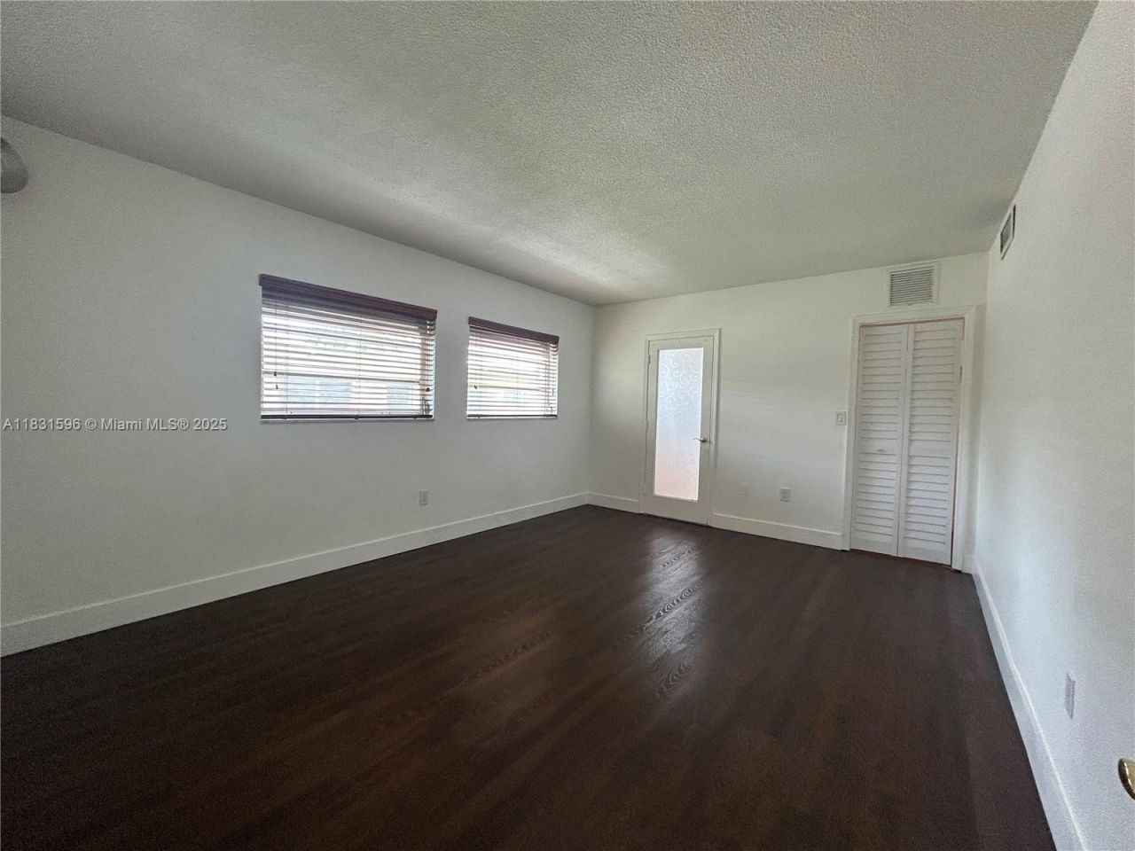 1020 94th St, Unit 202, Bay Harbor Islands, FL 33154 Photo