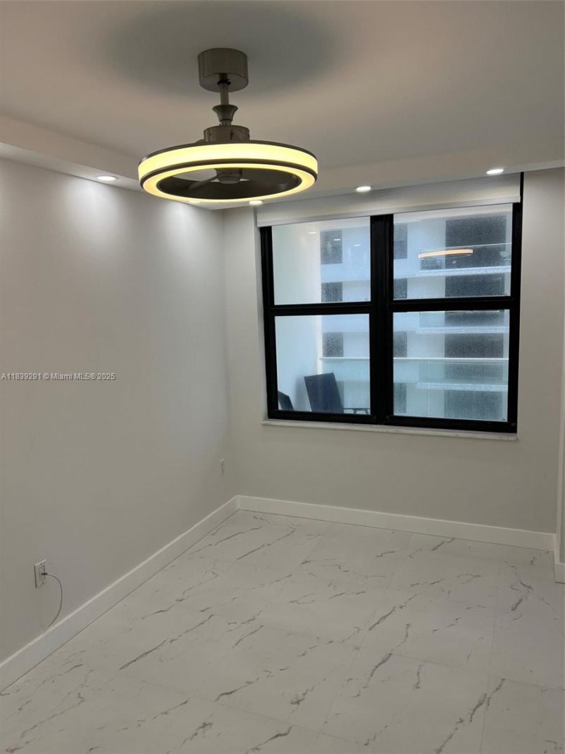 9801 Collins Ave, Unit 15X/comple, Bal Harbour, FL 33154 Photo